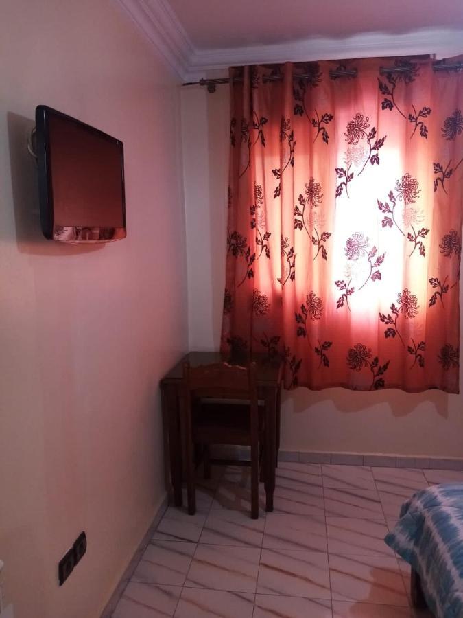 Hotel Aswan 乌季达 外观 照片