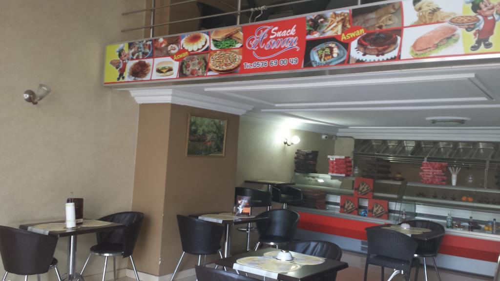 Hotel Aswan 乌季达 外观 照片