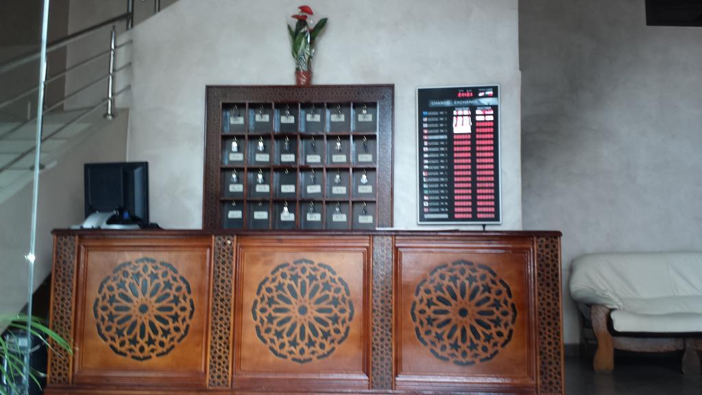 Hotel Aswan 乌季达 外观 照片