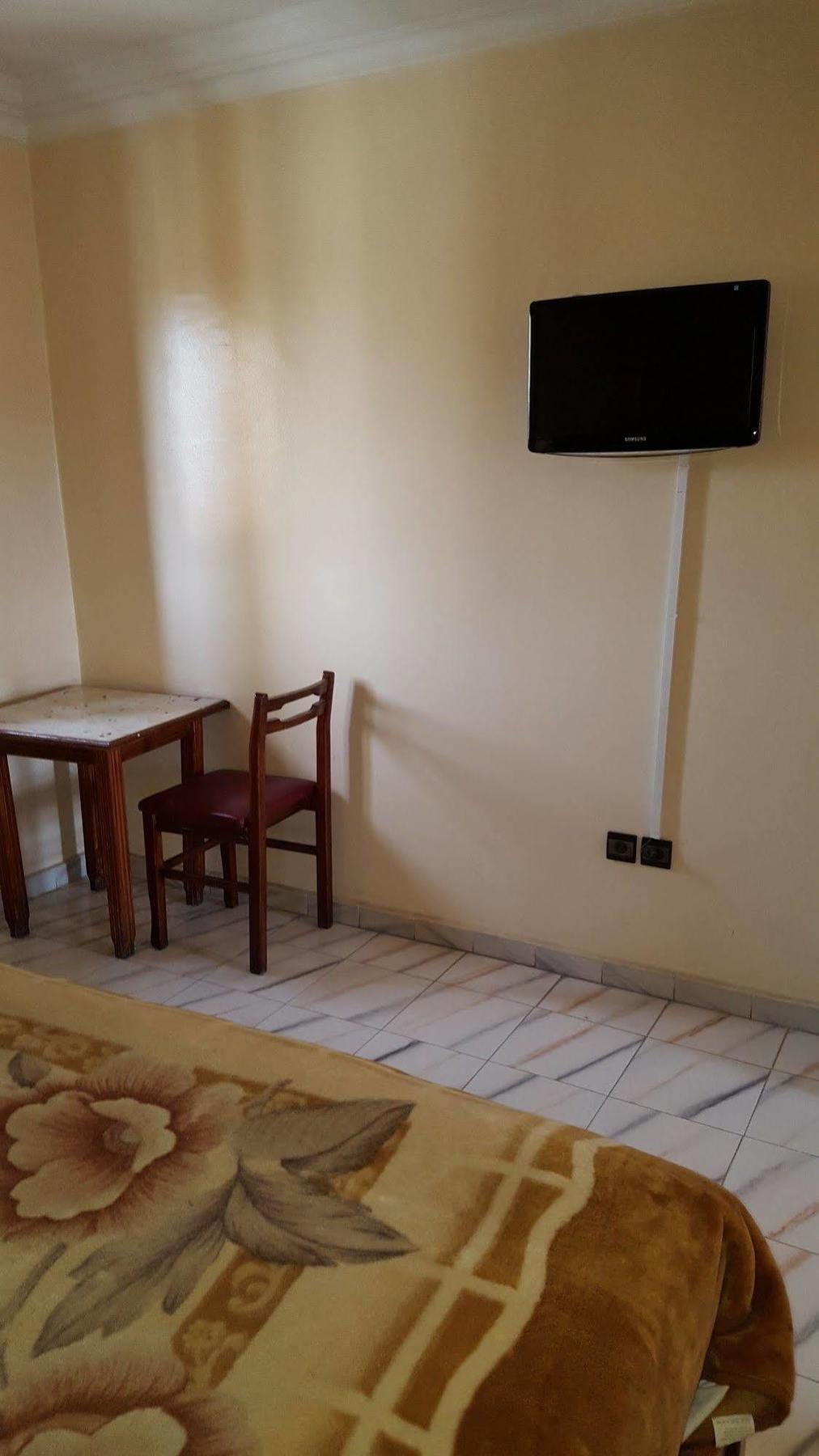 Hotel Aswan 乌季达 外观 照片